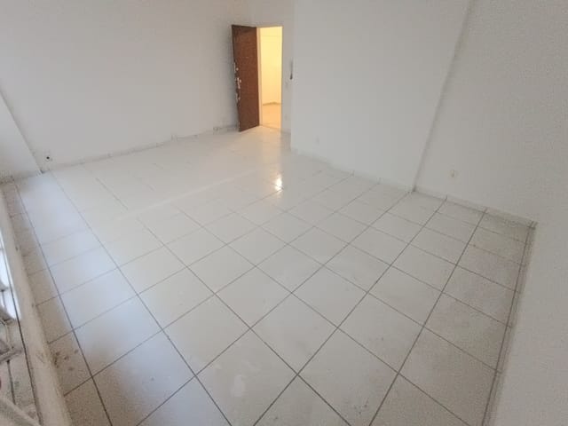 Sala à venda, no bairro Copacabana em Rio de Janeiro