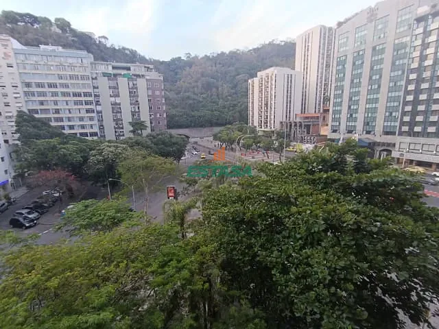 Sala à venda, no bairro Copacabana em Rio de Janeiro