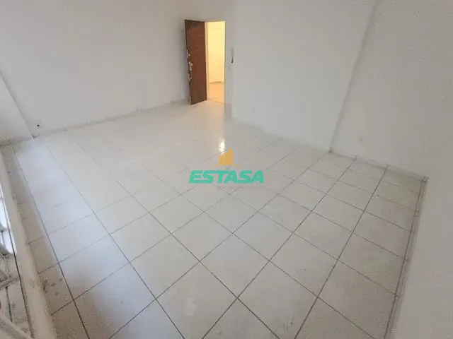 Sala à venda, no bairro Copacabana em Rio de Janeiro