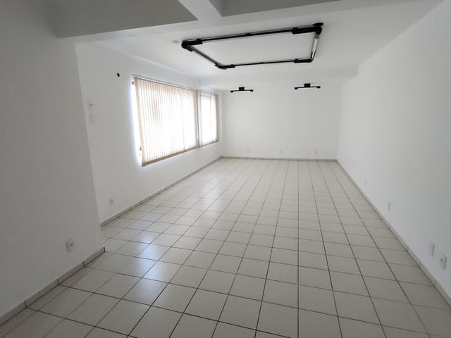 Sala com 37m², para alugar, no bairro centro em Pomerode