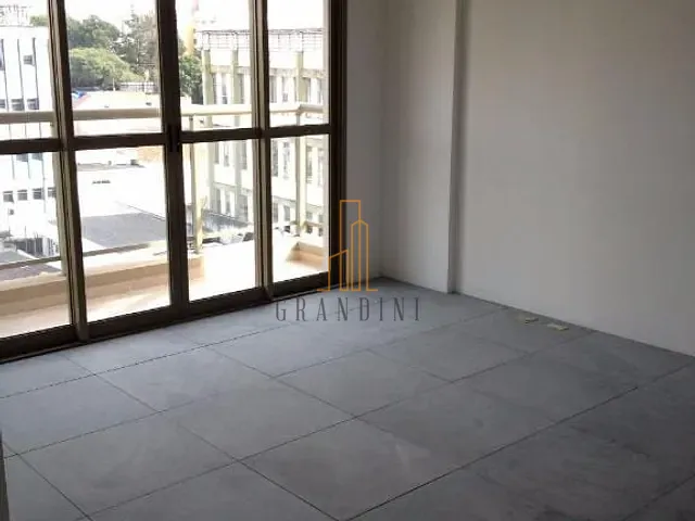 Sala à venda, no bairro Rudge Ramos em São Bernardo do Campo