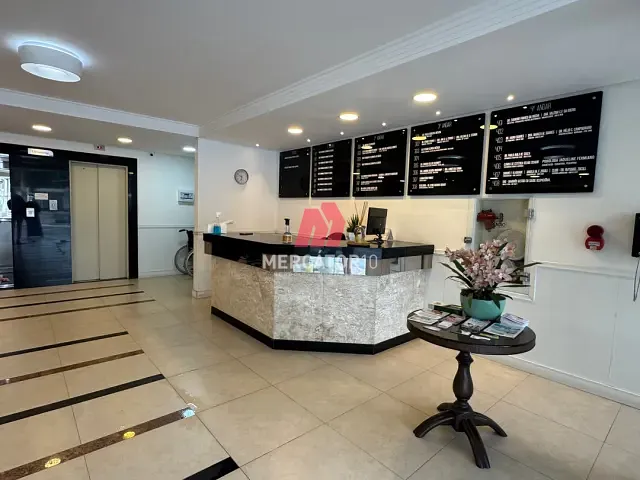 Sala à venda, no bairro Garcia em Blumenau
