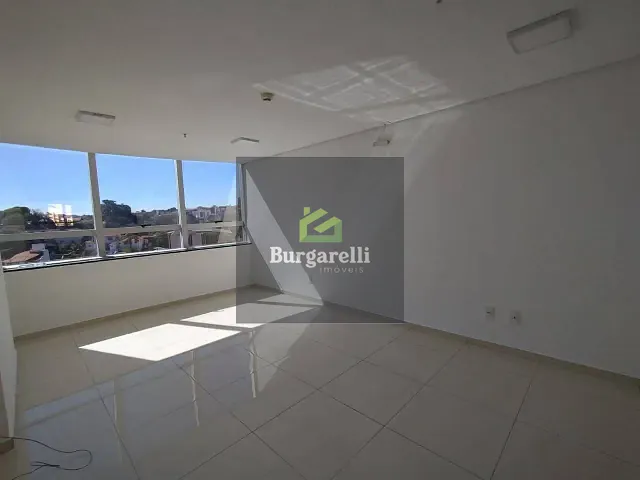 Sala para alugar, no bairro Centro em Lavras