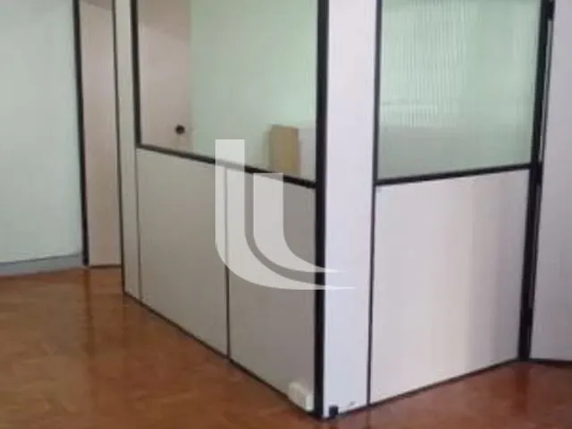 Sala para alugar, no bairro Centro Histórico de São Paulo em São Paulo