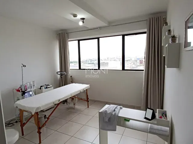 Sala à venda, no bairro Samambaia Norte (Samambaia) em Brasília