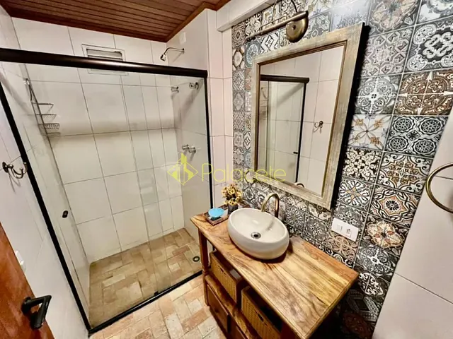 Sala com 56m² 1 quarto e 1 banheiro, à venda, no bairro Capivari em Campos Do Jordão