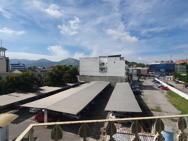 Sala com 25m², à venda ou para alugar, no bairro Campo Grande em Rio de Janeiro