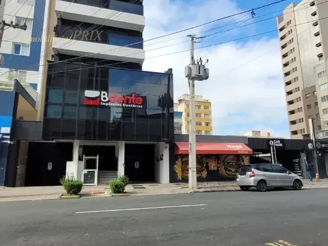 Sala com 43m², para alugar, no bairro Centro em Curitiba