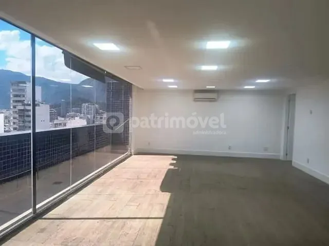 Sala com 95m², para alugar, no bairro Ipanema em Rio de Janeiro