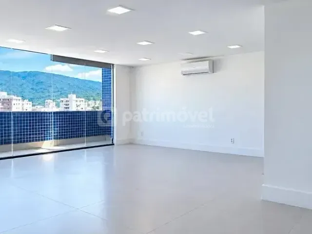 Sala com 95m², para alugar, no bairro Ipanema em Rio de Janeiro