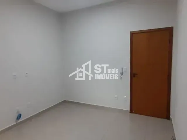 Sala com 20m², para alugar, no bairro Centro em Andradas