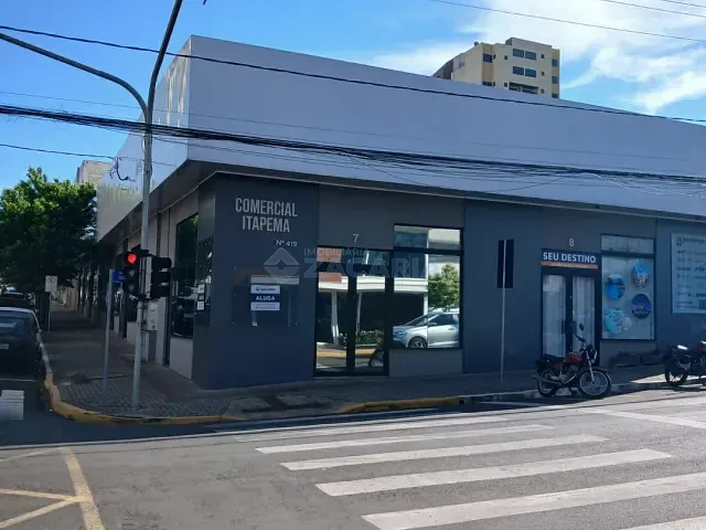 Sala para alugar, no bairro Centro em Apucarana