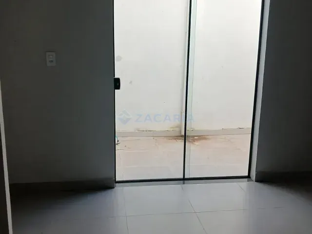 Sala para alugar, no bairro Centro em Apucarana