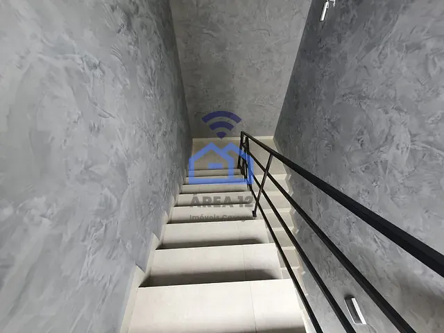 Ponto com 40m², para alugar, no bairro Indaiá em Caraguatatuba