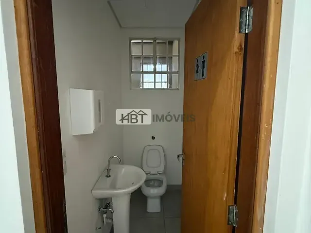 Sala para alugar, no bairro Centro em Bauru
