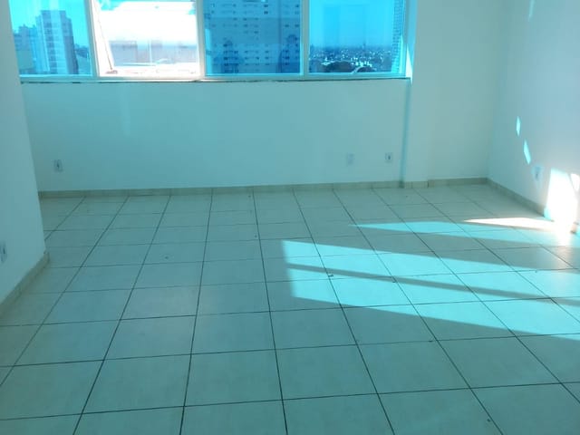 Sala à venda, no bairro Centro em Campos dos Goytacazes