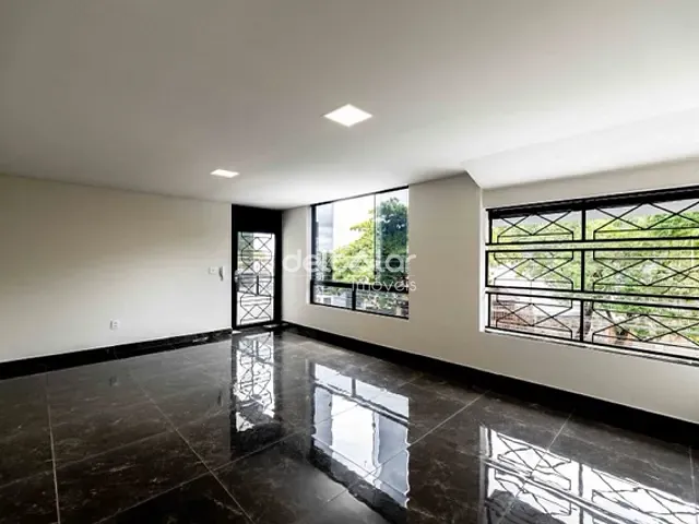 Sala com 27m², para alugar, no bairro Santa Rosa em Belo Horizonte