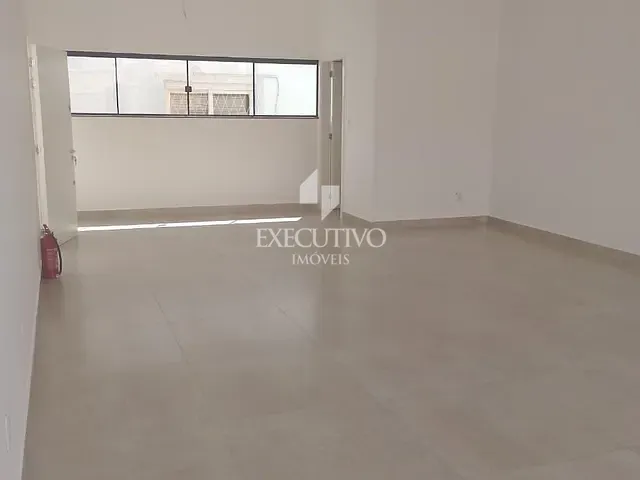 Sala para alugar, no bairro Centro em Arroio do Meio