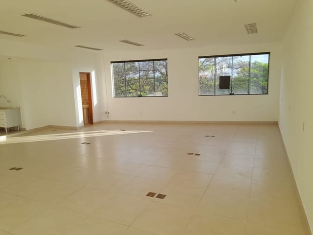 Foto do Sala - Ampla sala comercial para alugar com 100 m², 2 banheiros e copa, em excelente localização no Centro de Paulínia/SP | Hermes Imóveis