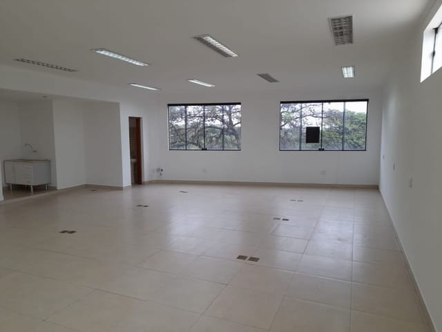 Foto do Sala - Ampla sala comercial para alugar com 100 m², 2 banheiros e copa, em excelente localização no Centro de Paulínia/SP | Hermes Imóveis