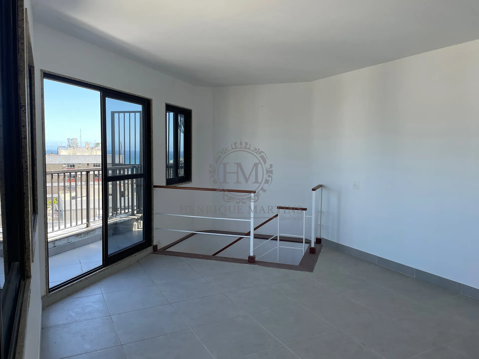 Sala-Conjunto, 228 m² - Foto 2