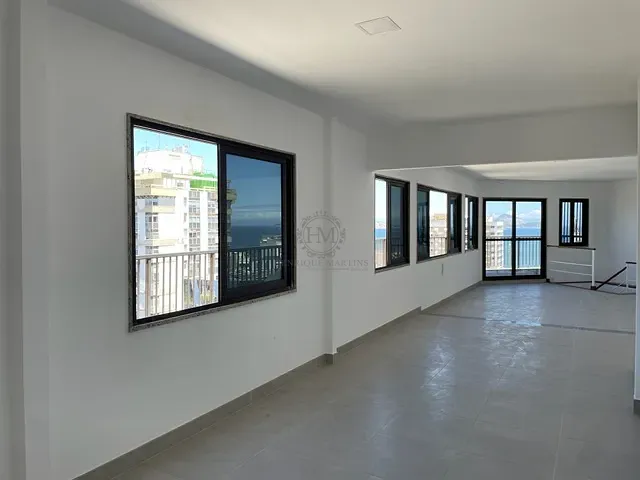 Sala para alugar, no bairro Leblon em Rio de Janeiro