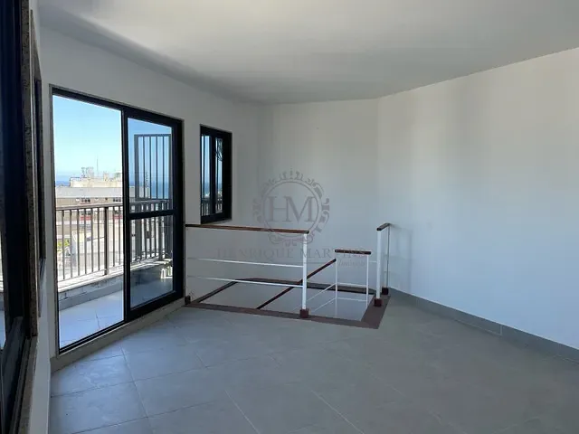 Sala para alugar, no bairro Leblon em Rio de Janeiro
