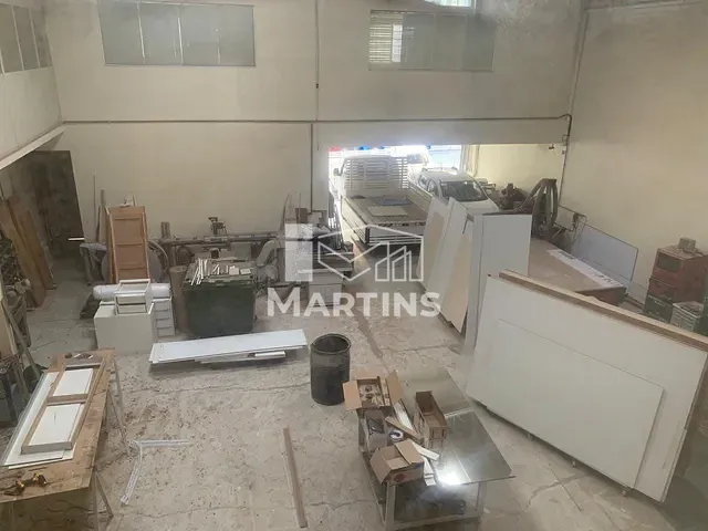 Galpão / Barracão à venda, no bairro Vila Sônia do Taboão em Taboão da Serra