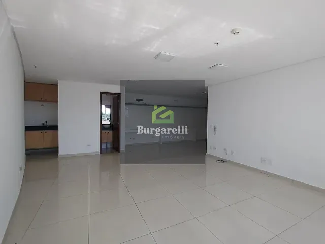 Sala para alugar, no bairro Centro em Lavras