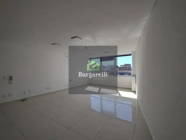 Sala para alugar, no bairro Centro em Lavras