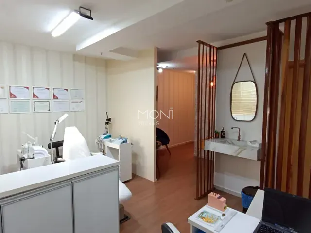Sala à venda, no bairro Samambaia Norte (Samambaia) em Brasília