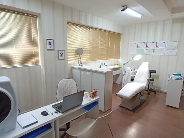 Sala à venda, no bairro Samambaia Norte (Samambaia) em Brasília