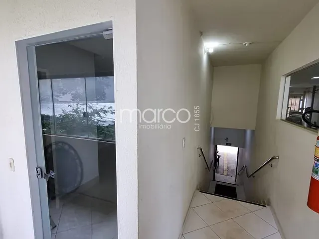 Sala para alugar, no bairro Jardim Goiás em Goiânia