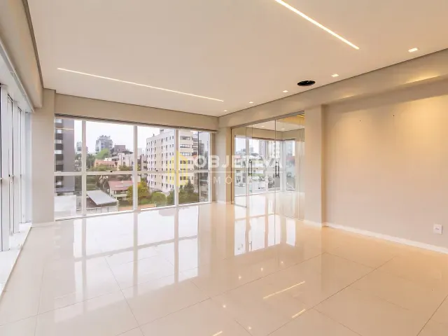 Sala com 116m², para alugar, no bairro Petrópolis em Porto Alegre