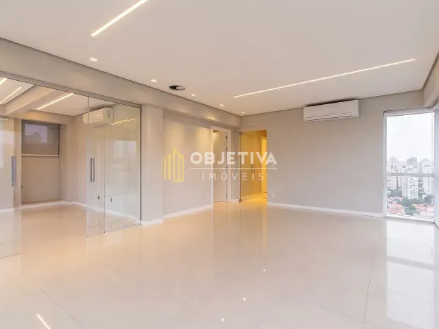 Sala com 116m², para alugar, no bairro Petrópolis em Porto Alegre