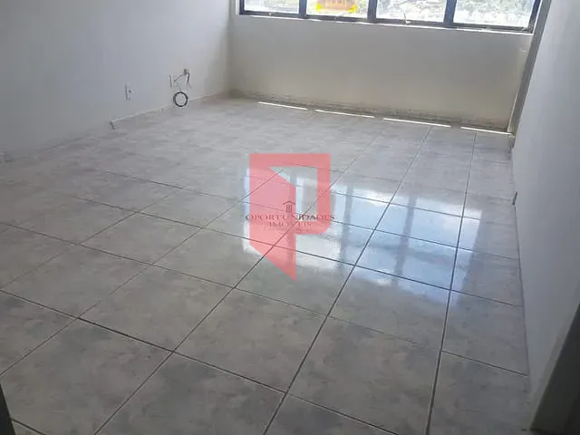 Sala com 35m², à venda, no bairro Centro em Pedro Leopoldo