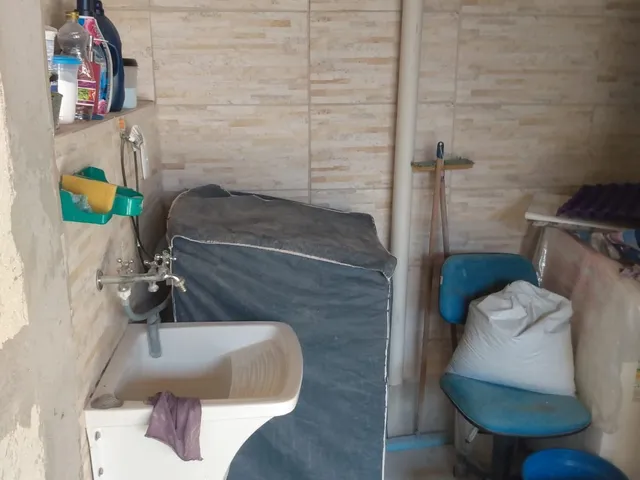 Sala com 250m² 3 quartos e 2 banheiros, à venda, no bairro Bosque da Princesa em Pindamonhangaba