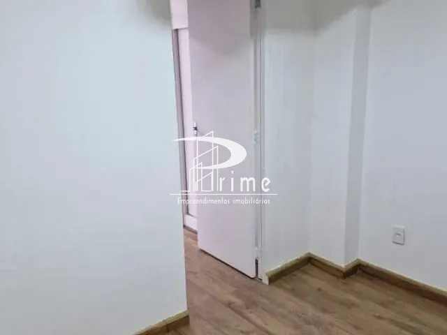 Sala com 32m², à venda ou para alugar, no bairro Tijuca em Rio de Janeiro