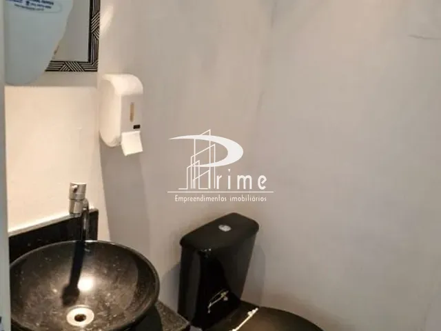 Sala com 32m², à venda ou para alugar, no bairro Tijuca em Rio de Janeiro