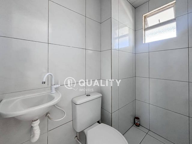 Sala à venda, no bairro Parquelândia em Fortaleza
