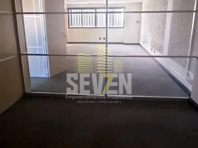 Sala com 75m², para alugar, no bairro Centro em Bauru