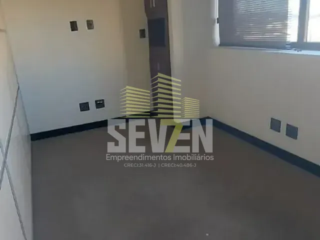 Sala com 75m², para alugar, no bairro Centro em Bauru