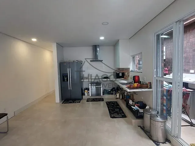 Sobrado com 240m² 2 quartos e 4 banheiros, à venda, no bairro Tatuapé em São Paulo