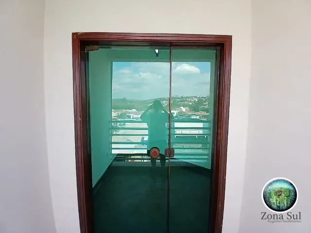 Sala com 30m², para alugar, no bairro Centro em Votorantim