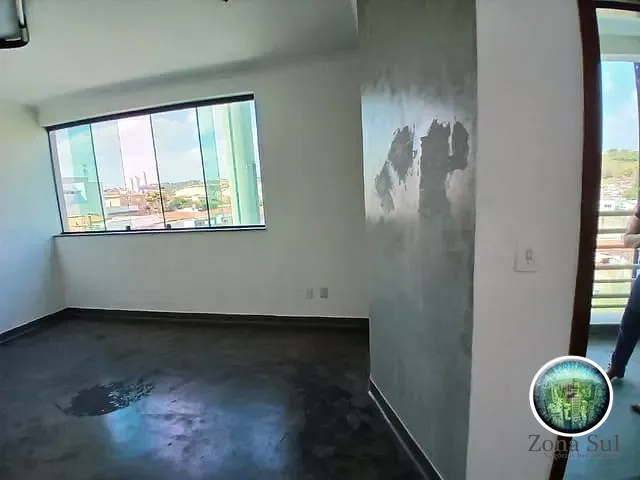 Sala com 30m², para alugar, no bairro Centro em Votorantim
