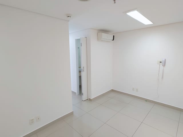 Sala para alugar, no bairro Bela Vista em São Paulo