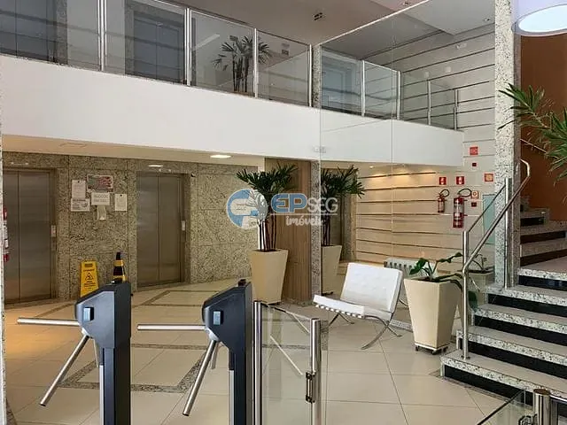 Sala com 85m², à venda, no bairro Centro em Ibiporã