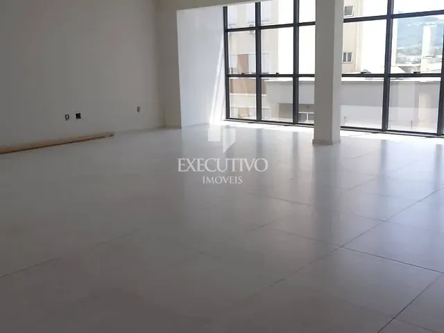 Sala para alugar, no bairro Centro em Arroio do Meio