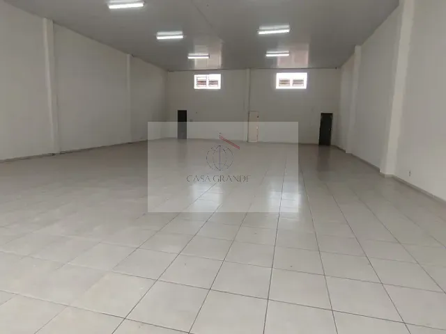 Sala para alugar, no bairro Conjunto Habitacional Santiago em Rolândia
