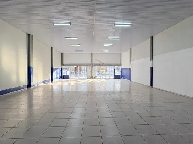 Sala para alugar, no bairro Conjunto Habitacional Santiago em Rolândia